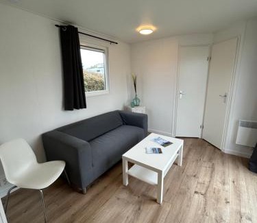 IJmuiden Ski Chalet | Tiny House in de duinen van IJmuiden aan Zee