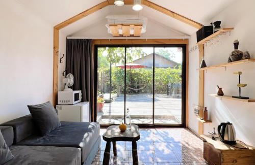 Almaty Province House | Tiny House Nada Vineyard