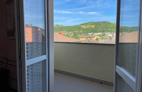 Broni Apartment | Tiny House - One Bedroom Apartment, Sleeps 2