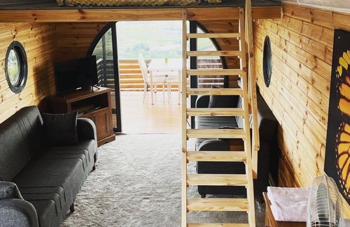 Kumburgaz Ski Chalet | Tiny House