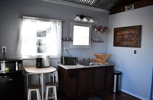 Ledbetter Apartment | Tiny Picturesque Cabin on Idyllic Ranch with lake view close to Round Top TX