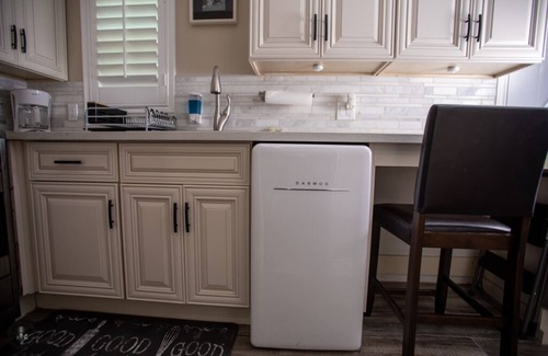Charter Oak Apartment | Tiny Studio