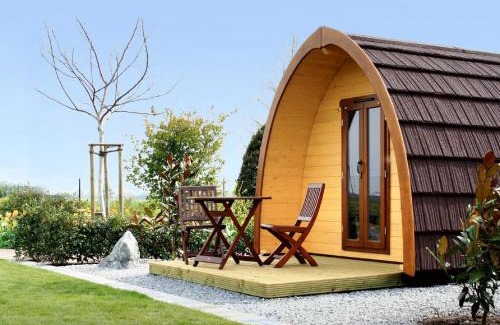 Wallersdorf House | Tiny Village