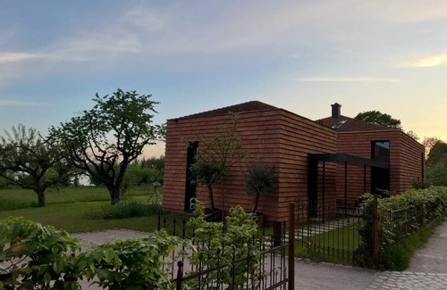 Blankenese House | Tinyhouse dream right on the Elbe beach - feel-good oasis in Blankenese