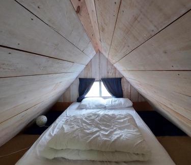 Hurecourt Other | Tinyhouse La Jonquille