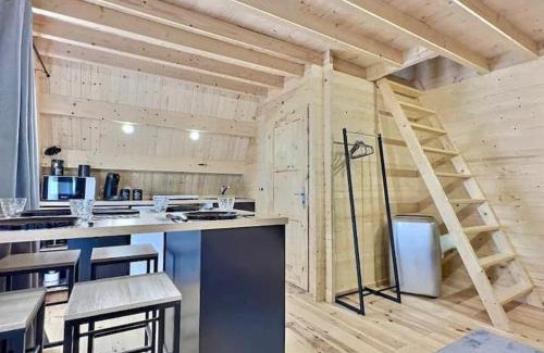 Pontacq Ski Chalet | Tipi chic et cosy de 35m2 avec piscine