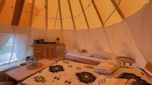 Falkenberg Apartment | Tipi Missouri
