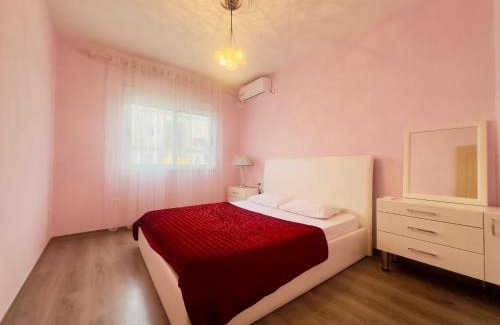 Tirana Apartment | Tirana - GGpremiumstays ApartHotel - Double bedroom city center apartment - Airport shuttle - Private parking