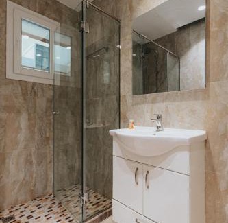 Orikum Hotel | Tirana Resort Radhime