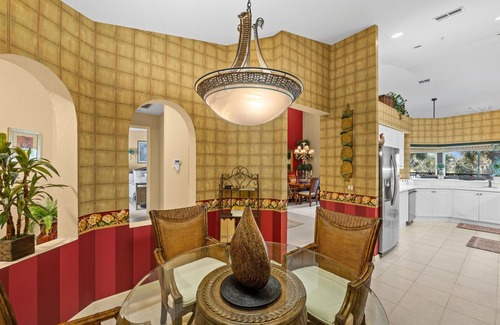 Naples Condo | TIRED OF COLD WEATHER?nSpacious, luxurious Condo with lake/golf course views.n