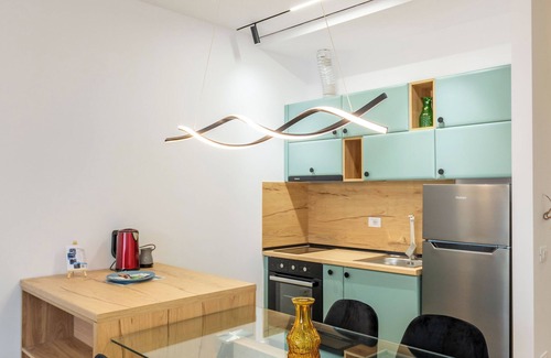 Tirana Apartment | Tirent Apartment-Modern 1-Bedroom Stay Near Liqeni i Thatë