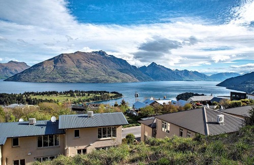 Queenstown House | Tirohanga Lodge