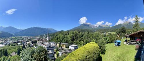 Imst Apartment | Tiroler Blockhaus