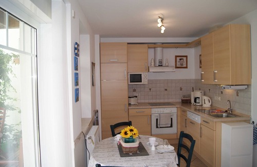 Nienhagen Apartment | Tischler Whg4 - Tischler W4 NH