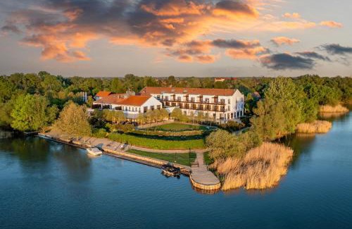 Tiszafured Hotel | Tisza Balneum Hotel