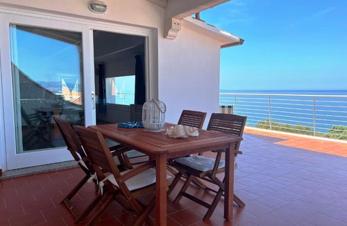 La Ciaccia House | TITINO stupendo appartamento in villa fronte Mare - Golfo dell'Asinara - Internet Free