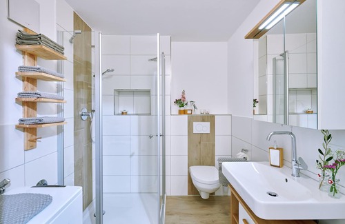 Tittmoning Apartment | Tittmoning Stadtplatz Boarding 2 Burghausen- Salzburg