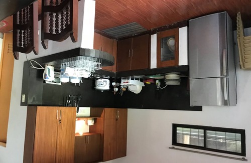 Silang Junction South House | Titus 2-BR Resthouse at Tagaytay City