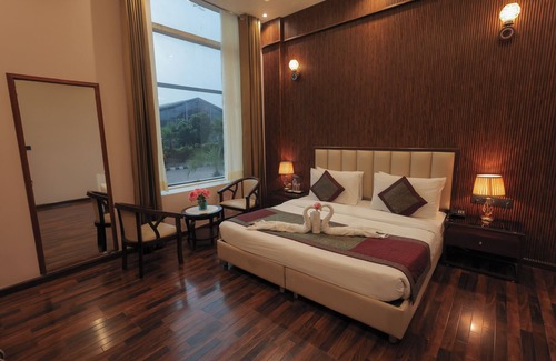 Baghola Hotel | Tivoli Royal Palace
