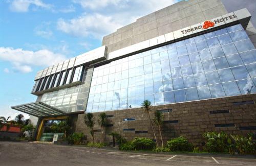 Pekanbaru Hotel | Tjokro Hotel Pekanbaru