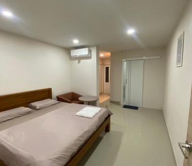 Bang Chalong Apartment | TKH The Bed