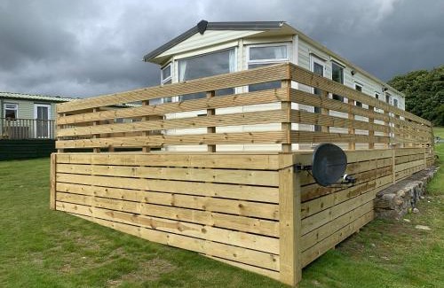 Balminnoch Resort | TL083 - 2 Bedrooms indoor pool Loch Views fishing Golf Riding Shooting Water Sports 15 min drive to beaches PASSES NOT INCLUDED Most Activities Will Not Be Available Out Of Season Please Check Before Booking
