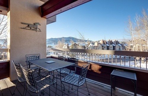 Steamboat Springs Condo | TL2207 | Lovely Residence | Pools | Close to Slopes | Winter Shuttle