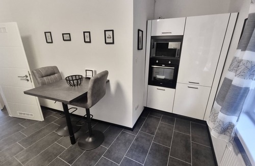 Landstuhl Apartment | Tla/tdy Ferienwohnung
