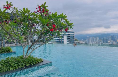 Golden Triangle Apartment | TM Persiaran Stonor KLCC - LV Home