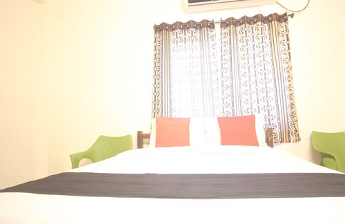Kalapettai Hotel | TNV Residency