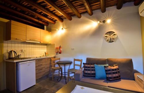 Kalopanayiotis Apartment | To Kastri