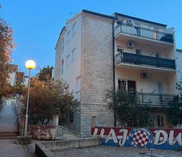 Split Apartment | To&Ma