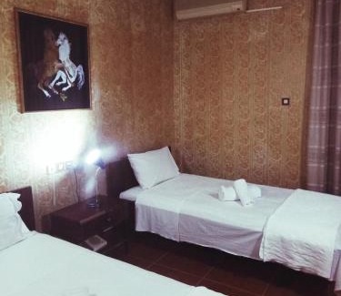 Loutra Ypatis Hotel | To NEON