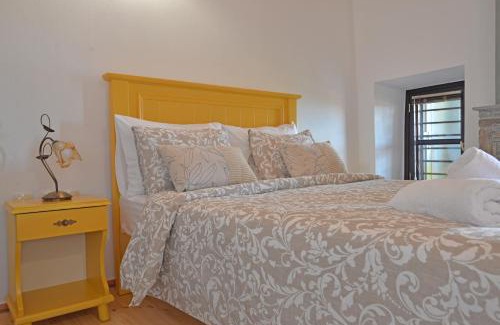 Panteleimon Apartment | To Patriko Mas Guesthouse-1