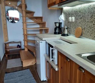 Panteleimon Apartment | To Patriko Mas Guesthouse-2
