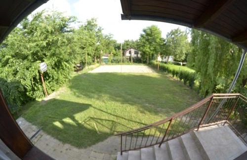 Radvan nad Dunajom House | TOBO house along the river Danube