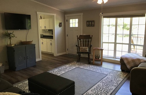 Blue Ridge House | Toccoa Fish Trap Escape, with Riverfront Deck and New Hot Tub