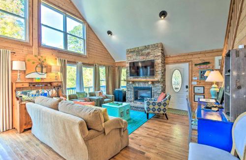 Toccoa House | Toccoa Home on Tugaloo River at Lake Hartwell
