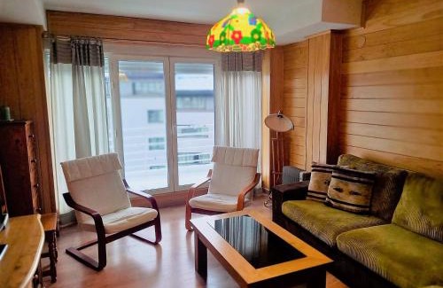 Pradollano Apartment | TODOSIERRANEVADA ZONA BAJA - MONTBLANC VISTAS A LA MONTANA - Junto a los Telecabinas