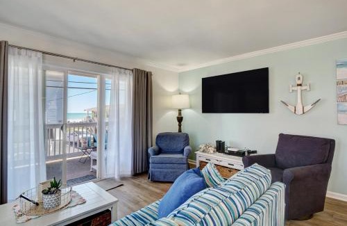 North Carolina Coast House | Toes in the Sand by Bryant Real Estate