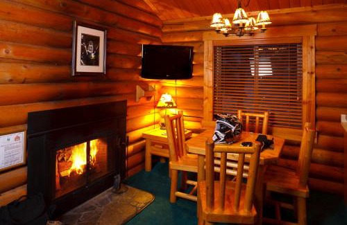 Moran Cabin | Togwotee Mountain Lodge