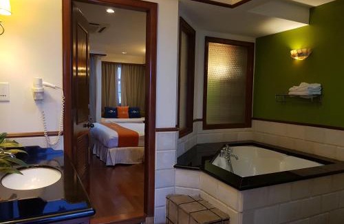 Taman Tanjung House | Tokido Private Water Chalet PD