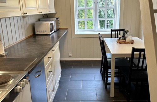 Larvik Apartment | Toldgaarden Gjestegaard