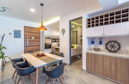 Centro Apartment | Tolok condo at Icono Playa