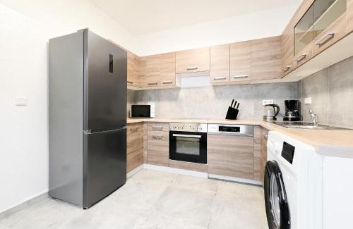 Hardterbroich-Pesch Apartment | Tolstov Apartments - 3 Room Apartment - Parking - 30 Min Messe DUS