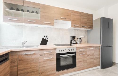 Rhein-Erft-Kreis District Apartment | Tolstov Apartments - 3 Room Apartment - Balcony - Kitchen - Washing machine - next to Cologne