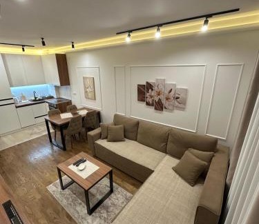 Sumadija Apartment | Tomi Lux