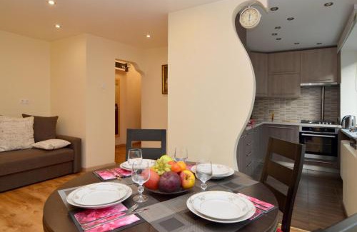 Centrs Apartment | Tomsona Apartment Riga Center