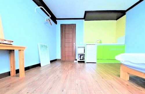 Geoje House | Tongyeong Gaetbawi Pension