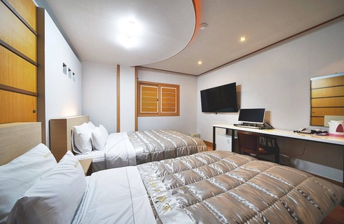 Chungmu Hotel | Tongyeong Omad Hotel